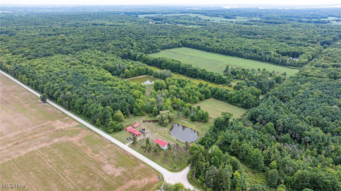 Pierpont, Ohio 44082, United States, ,1 BathroomBathrooms,Residential,Pending,201027