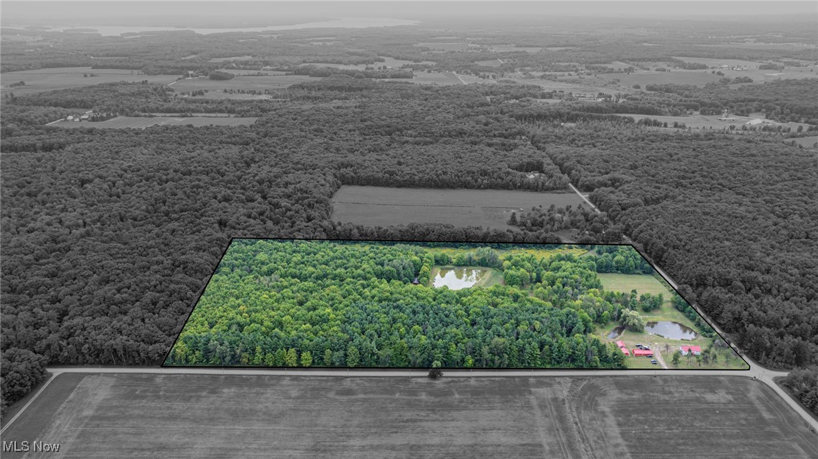 Pierpont, Ohio 44082, United States, ,1 BathroomBathrooms,Residential,Pending,201027