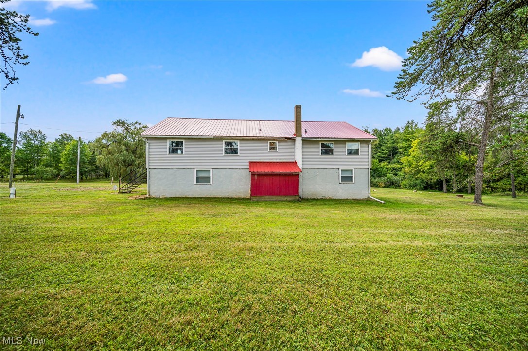 Pierpont, Ohio 44082, United States, ,1 BathroomBathrooms,Residential,Pending,201027