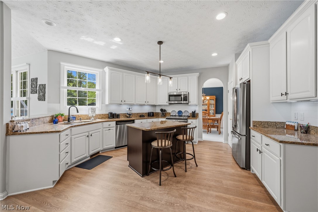 3119 Laura Lane