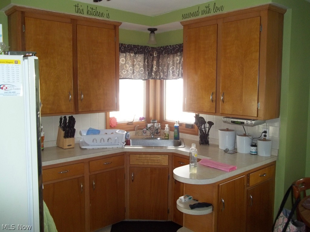 H A Stahl Properties Cos Ridg - Residential