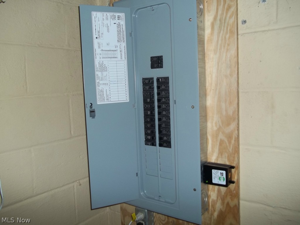 H A Stahl Properties Cos Ridg - Residential