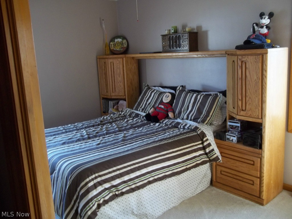 H A Stahl Properties Cos Ridg - Residential