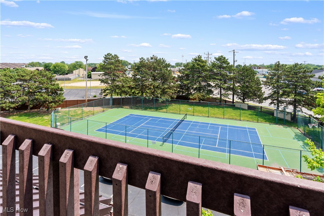 Shores Condo - Residential