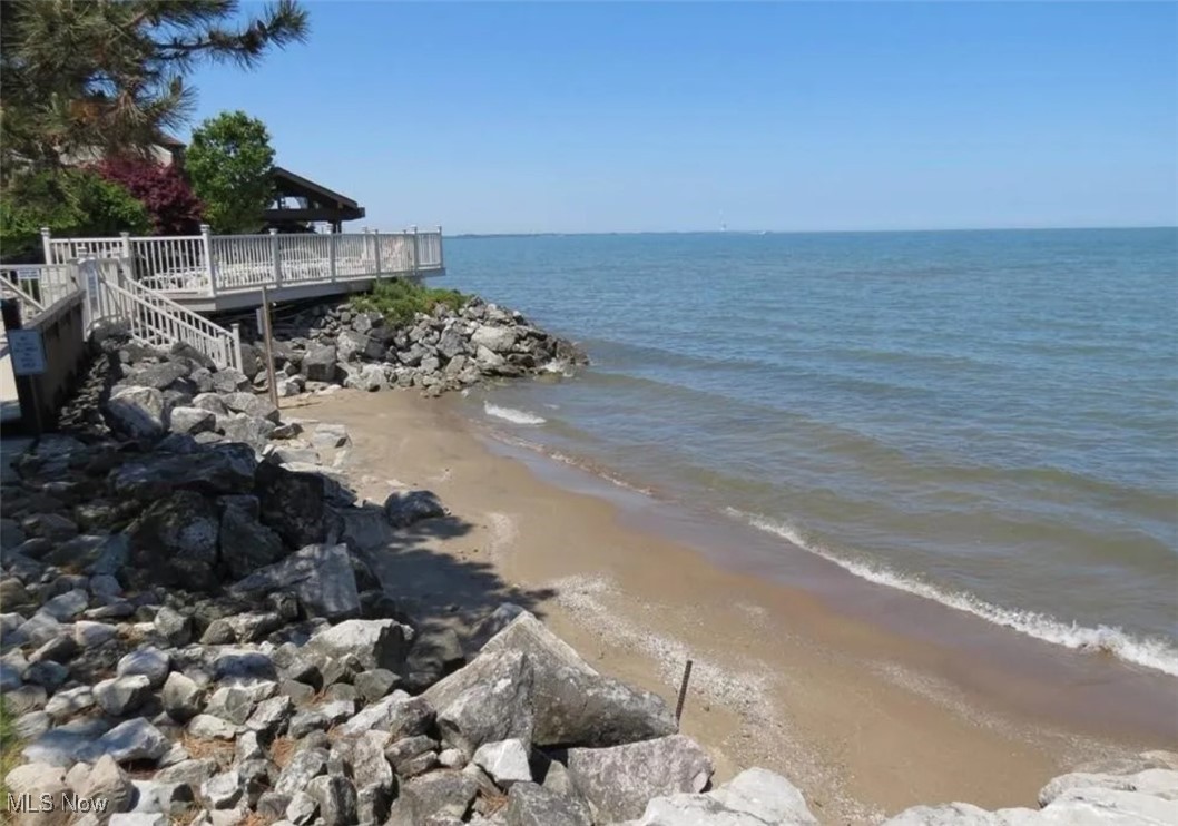 Shores Condo - Residential