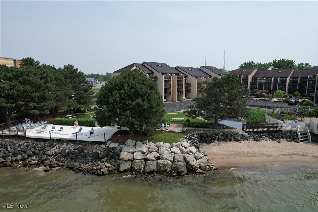 Shores Condo - Residential