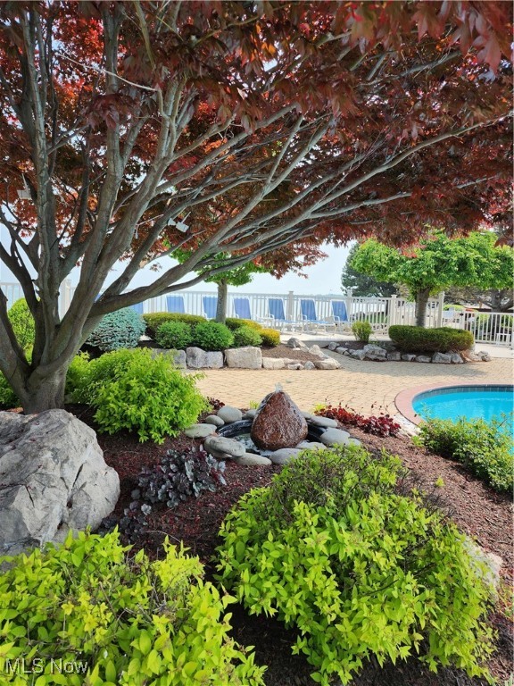 Shores Condo - Residential