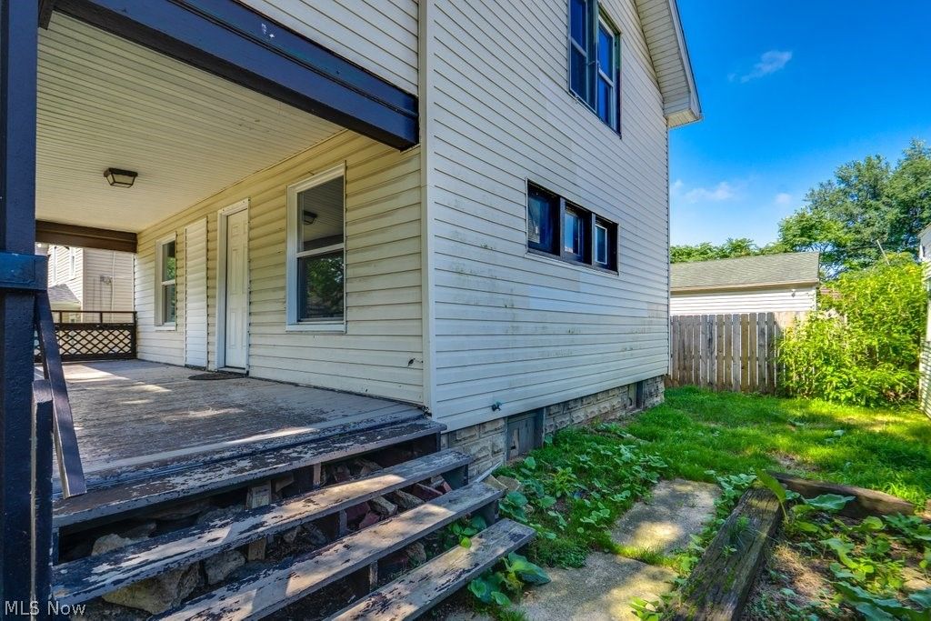 Photo of 2216 10th Street SW, Akron, OH 44314 (MLS # 5225491)