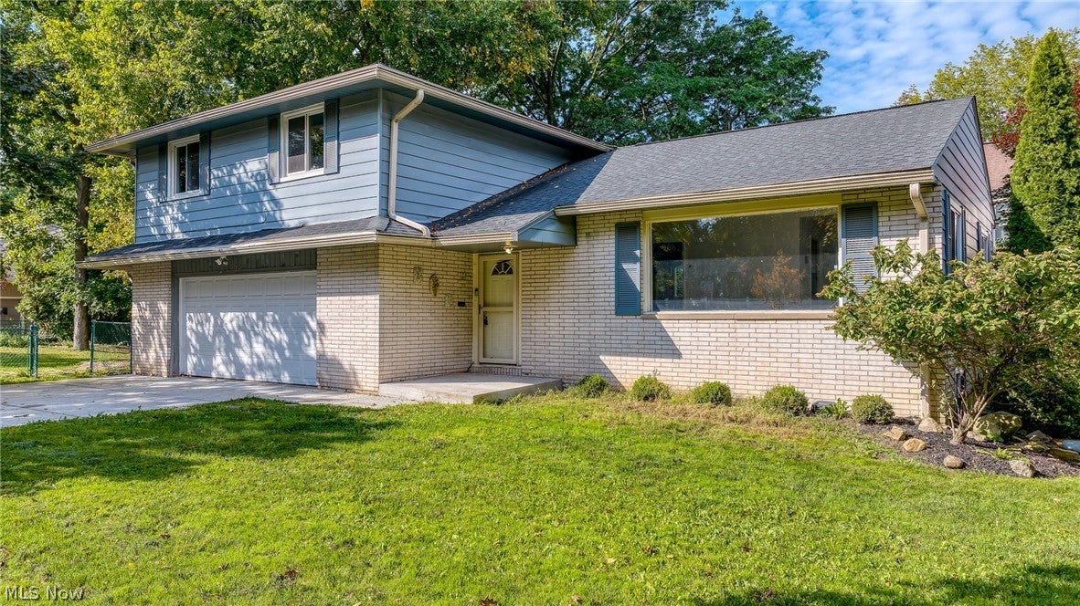 2120 Cedarview Drive