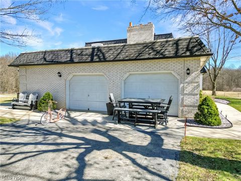 Tiny photo for 4900 Doty East Road, Southington, OH 44470 (MLS # 5192758)