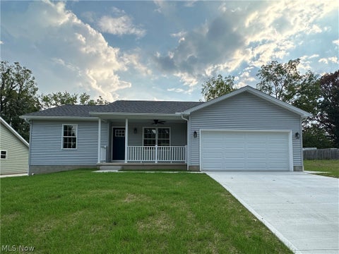 Homes For Sale - 3515 Sheridan Road<br/> Youngstown, OH 44502