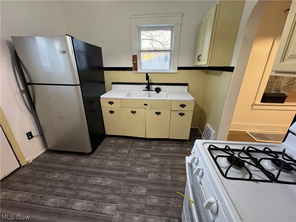 Tract 13 - Residential