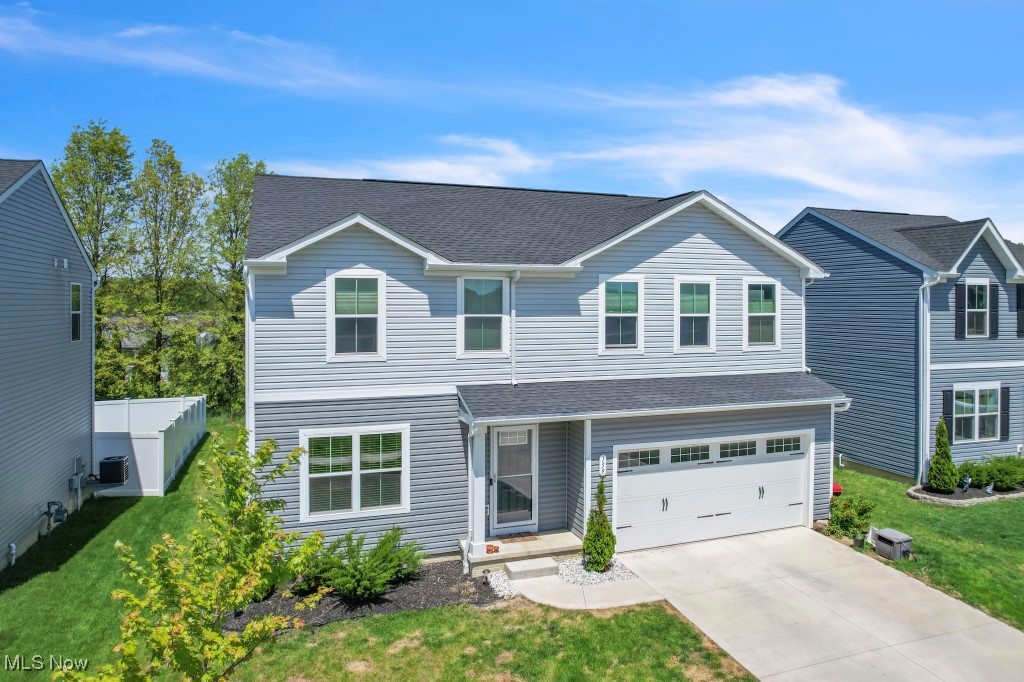 159 Wildflower Drive, Elyria, Ohio image 2