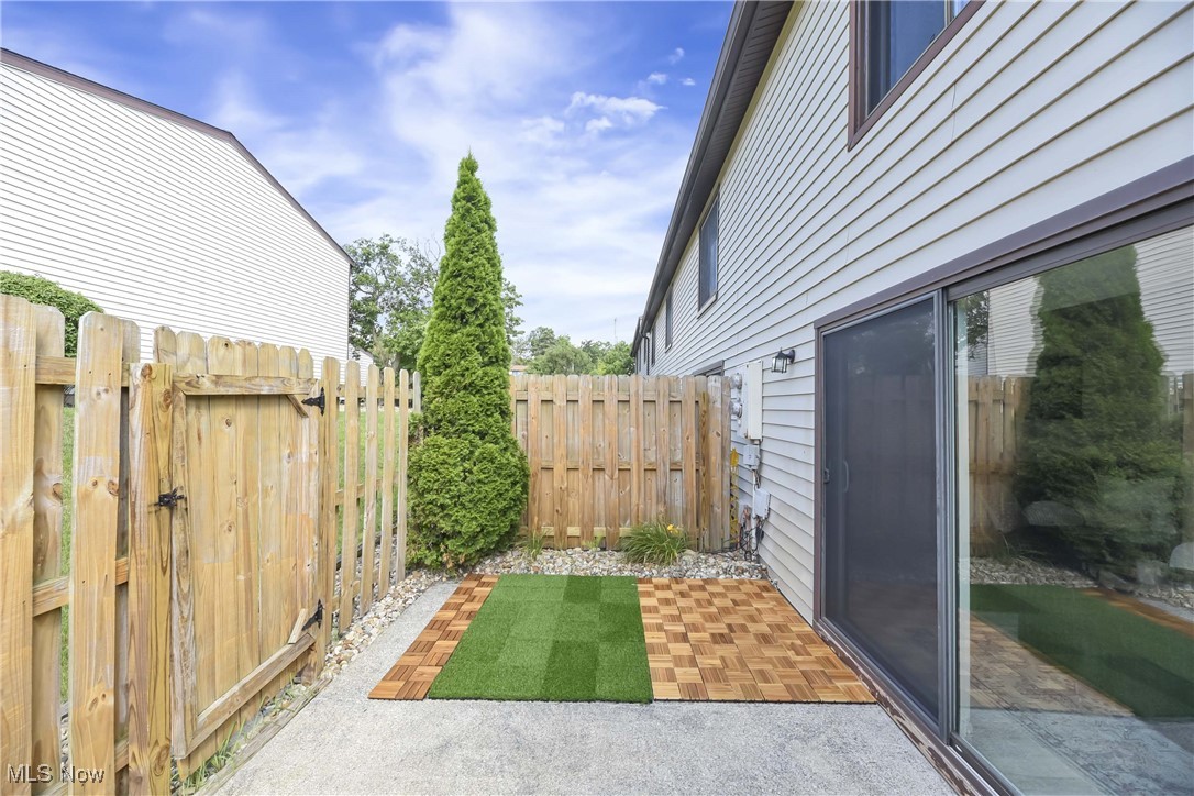 Pine Hill Condo - Residential