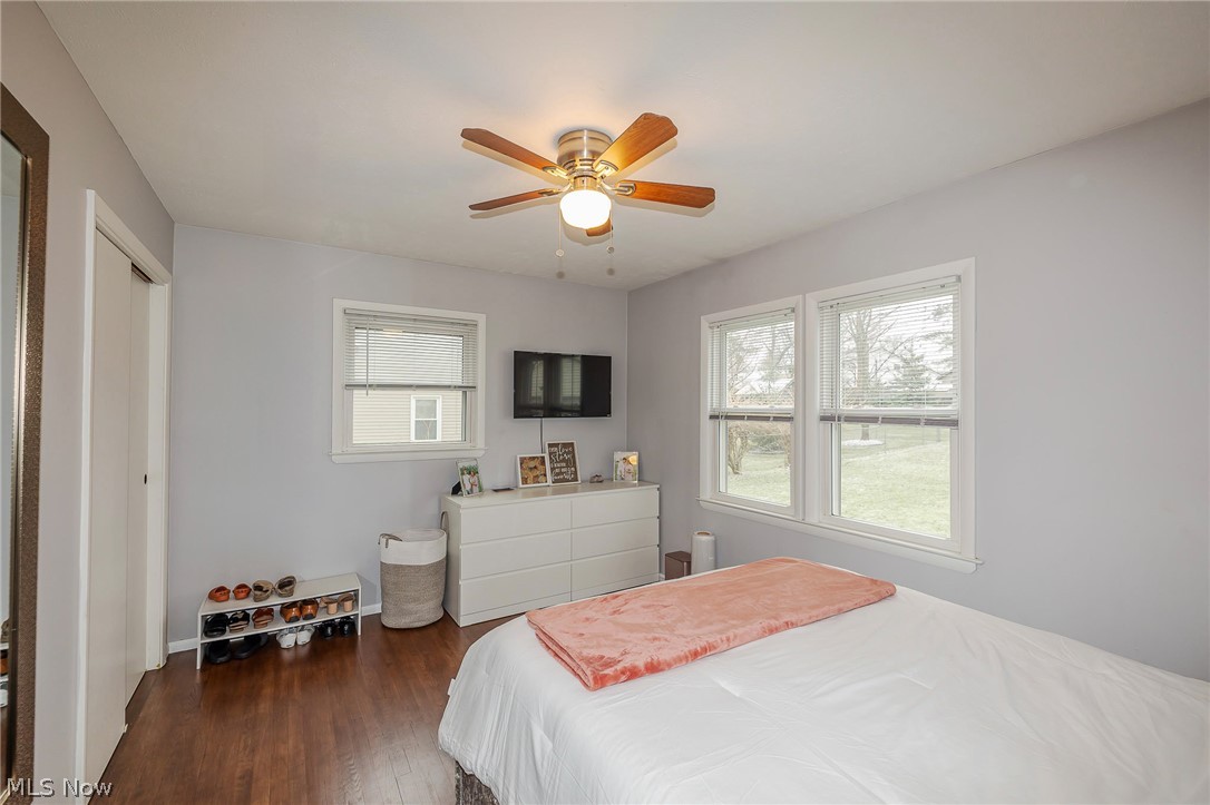 Breeze-Wood 01 - Residential