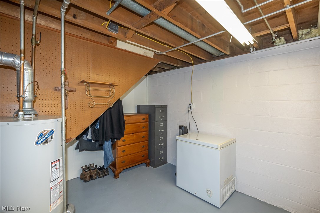 Breeze-Wood 01 - Residential