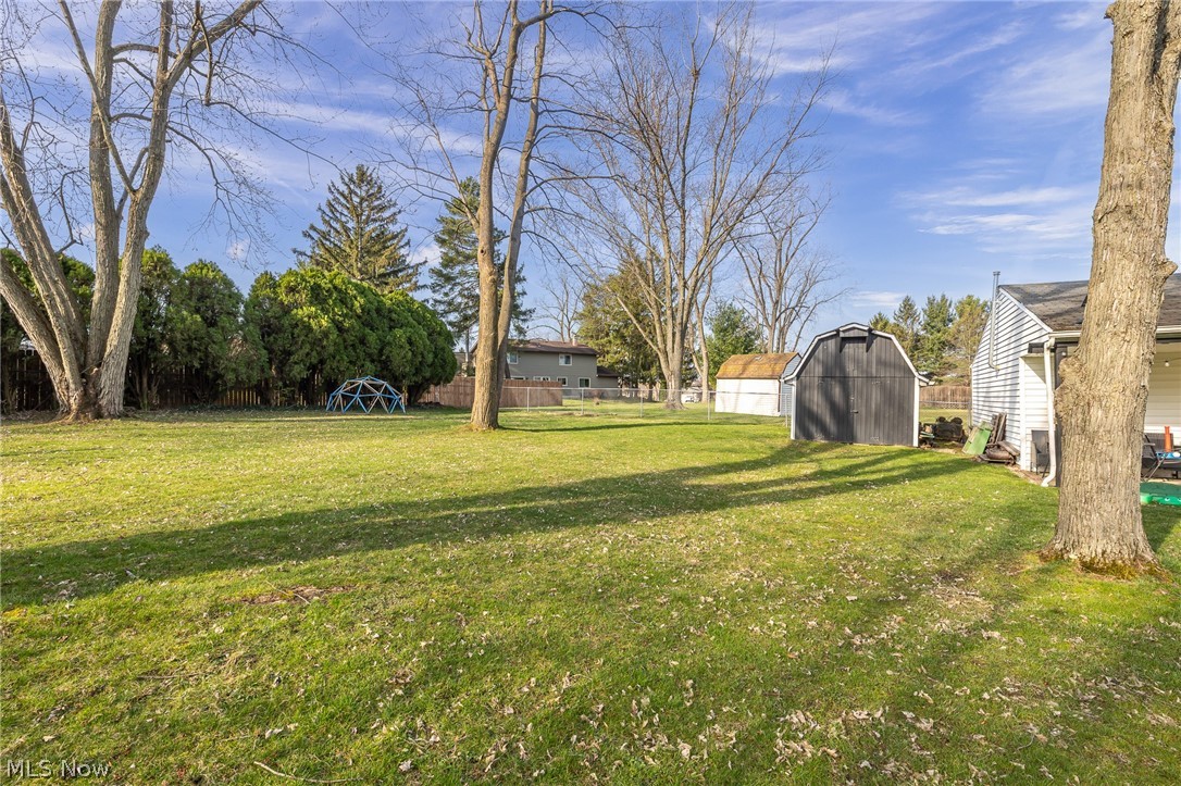 Breeze-Wood 01 - Residential