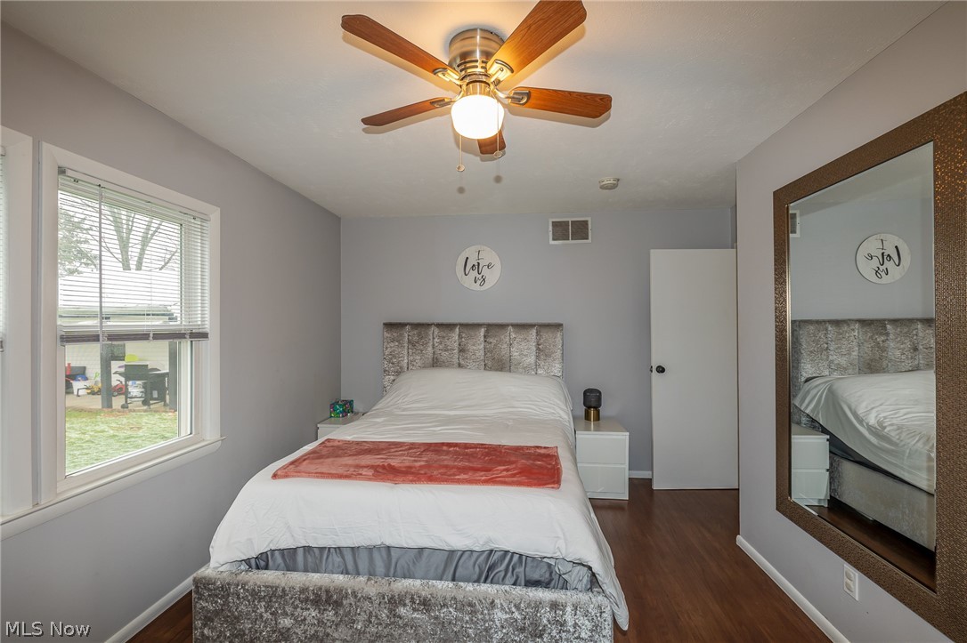 Breeze-Wood 01 - Residential