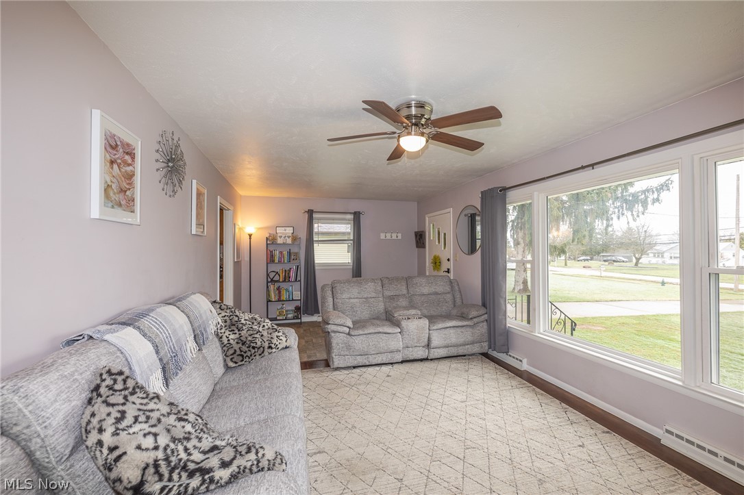 Breeze-Wood 01 - Residential