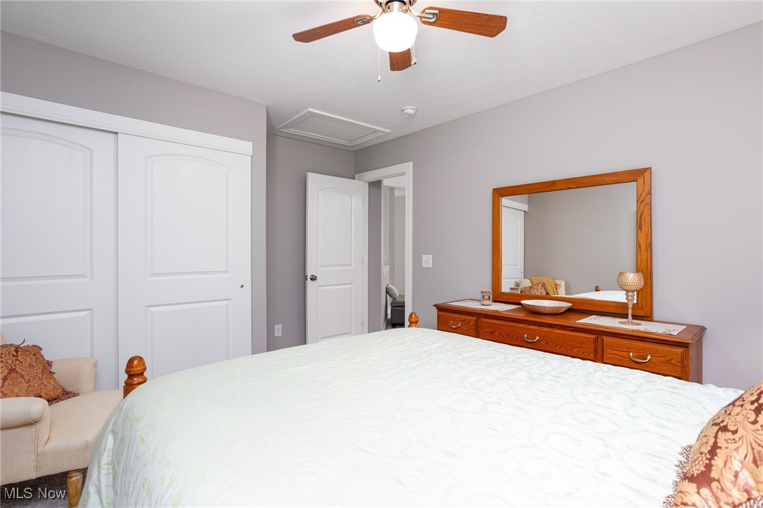 3413 Stillwood Boulevard, Stow, Ohio image 26