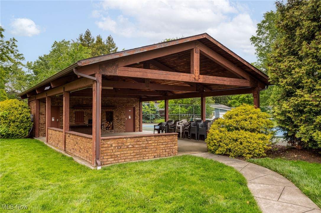 3413 Stillwood Boulevard, Stow, Ohio image 39