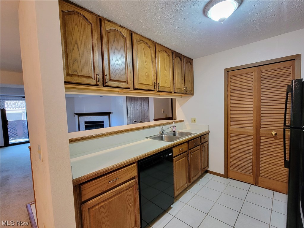 Courts of Country Lakes - Residential