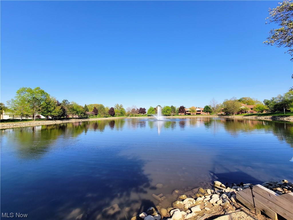 Courts of Country Lakes - Residential
