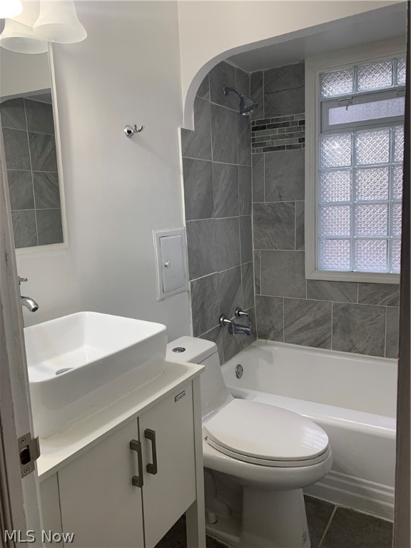 Cleveland Heights Blvd - Residential Lease