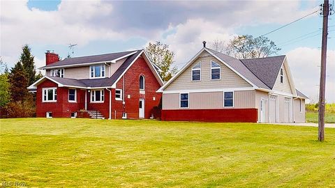 Photo of 10525 Clay Street, Montville, OH 44064 (MLS # 5210473)