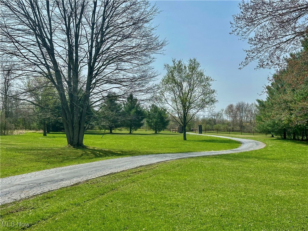 4955 Cadwallader Sonk Road, Vienna, Ohio image 3