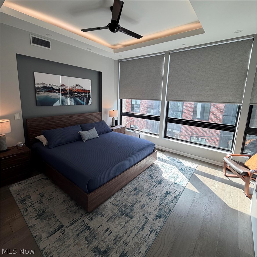 Vine Court Twnhses LLC - Residential