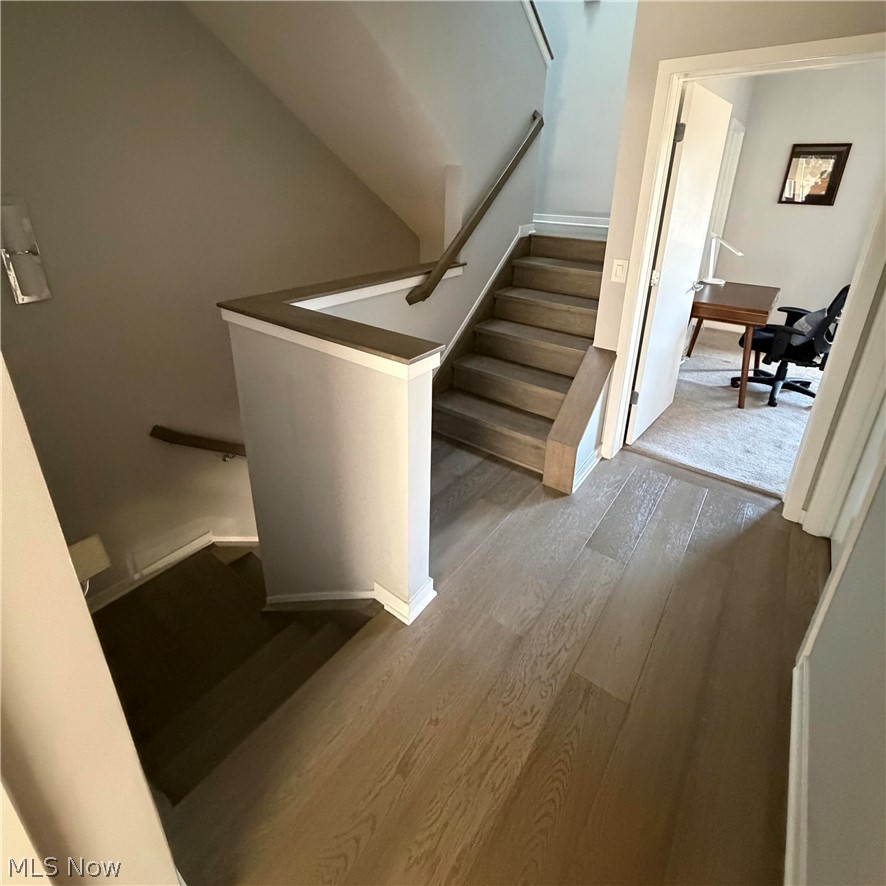 Vine Court Twnhses LLC - Residential