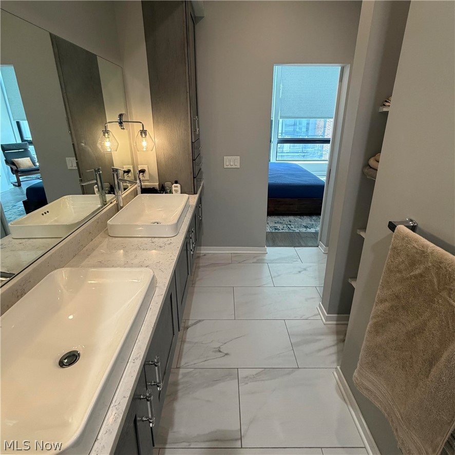 Vine Court Twnhses LLC - Residential