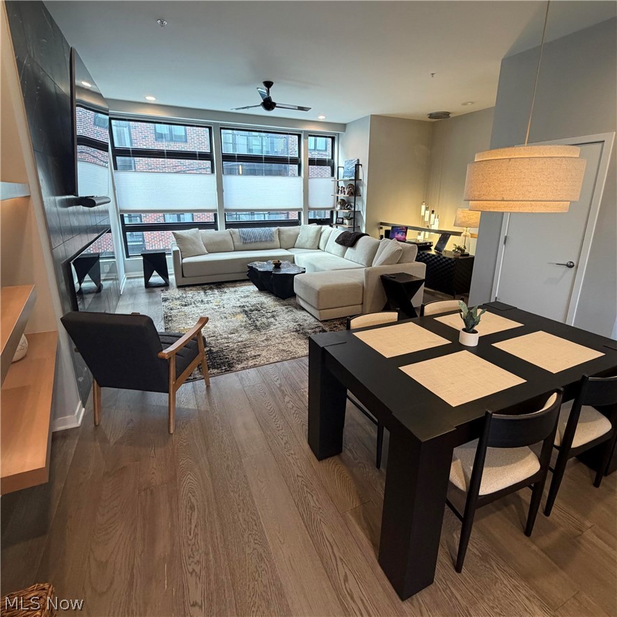 Vine Court Twnhses LLC - Residential