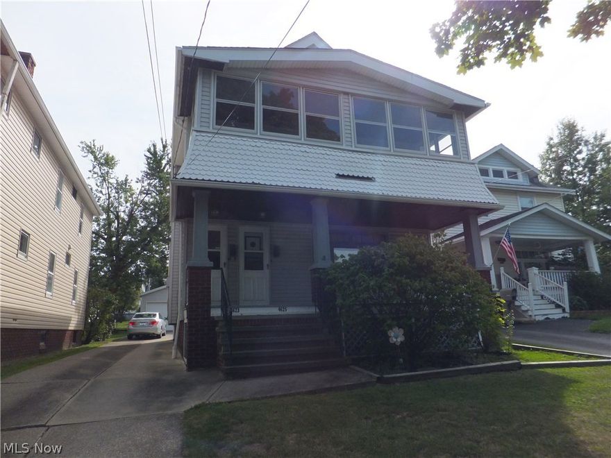 Up unit of 2 family,clean and well kept,central air,stove,refrigerator,washer and dryer