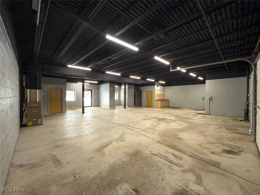 Massillon - Commercial Sale