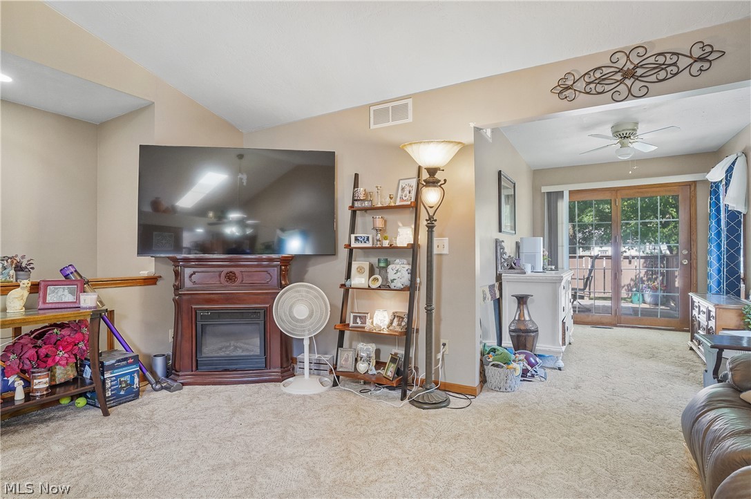 Harneds Landing Condo - Residential