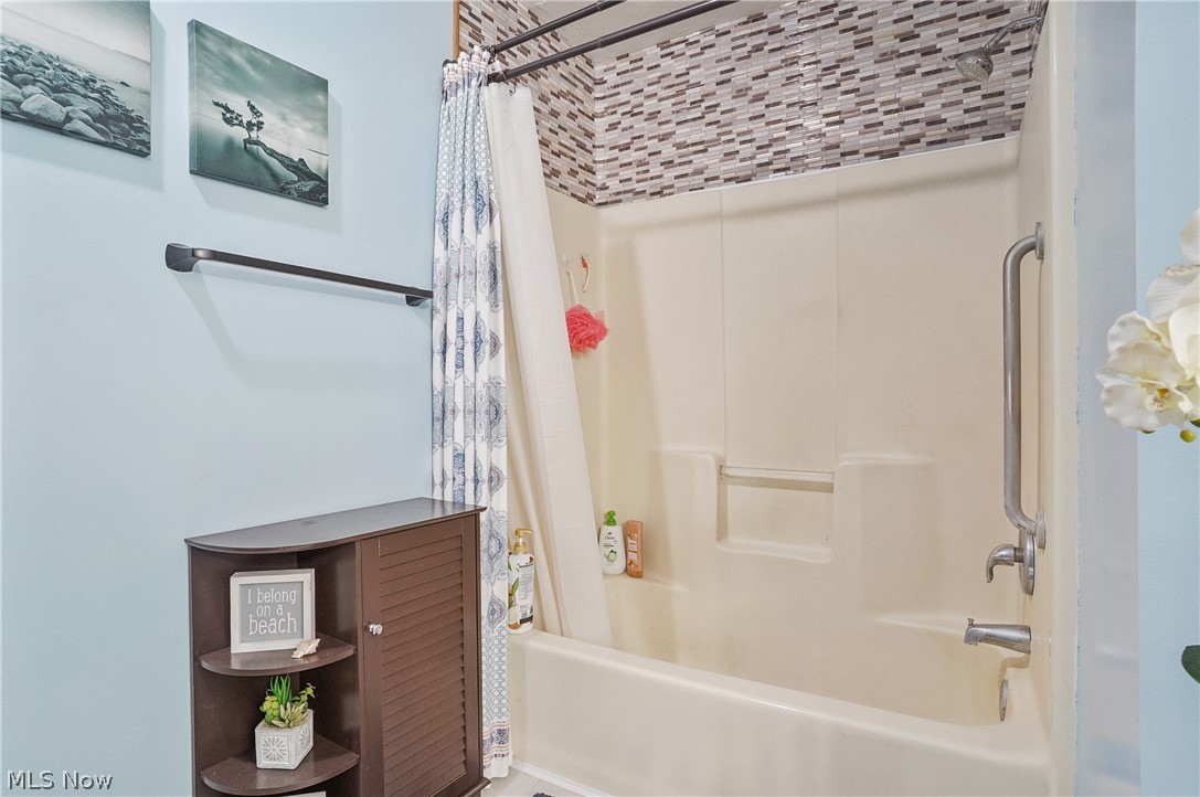 Harneds Landing Condo - Residential