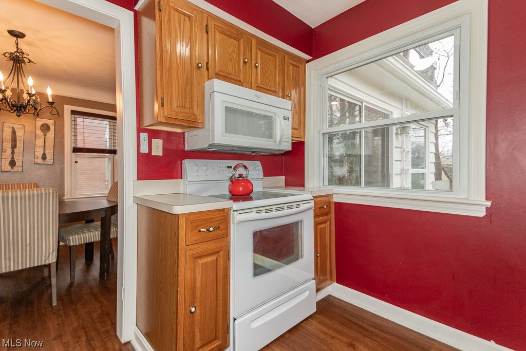 E A Markhems Richmond Manor - Residential