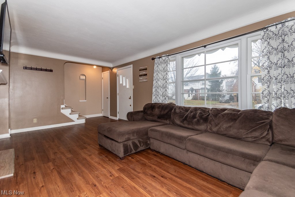 E A Markhems Richmond Manor - Residential