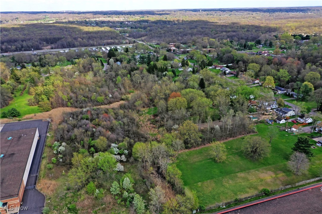 Summerfield Lane, Warren, Ohio image 14