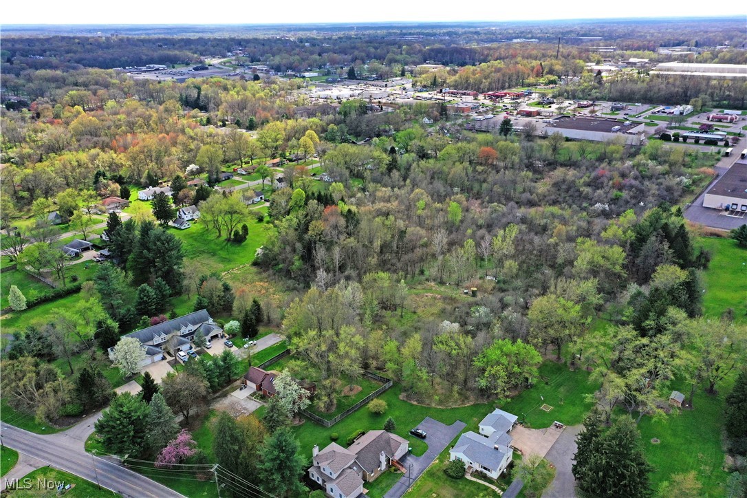 Summerfield Lane, Warren, Ohio image 10
