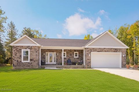 18433 Whitney Road Strongsville OH 44149