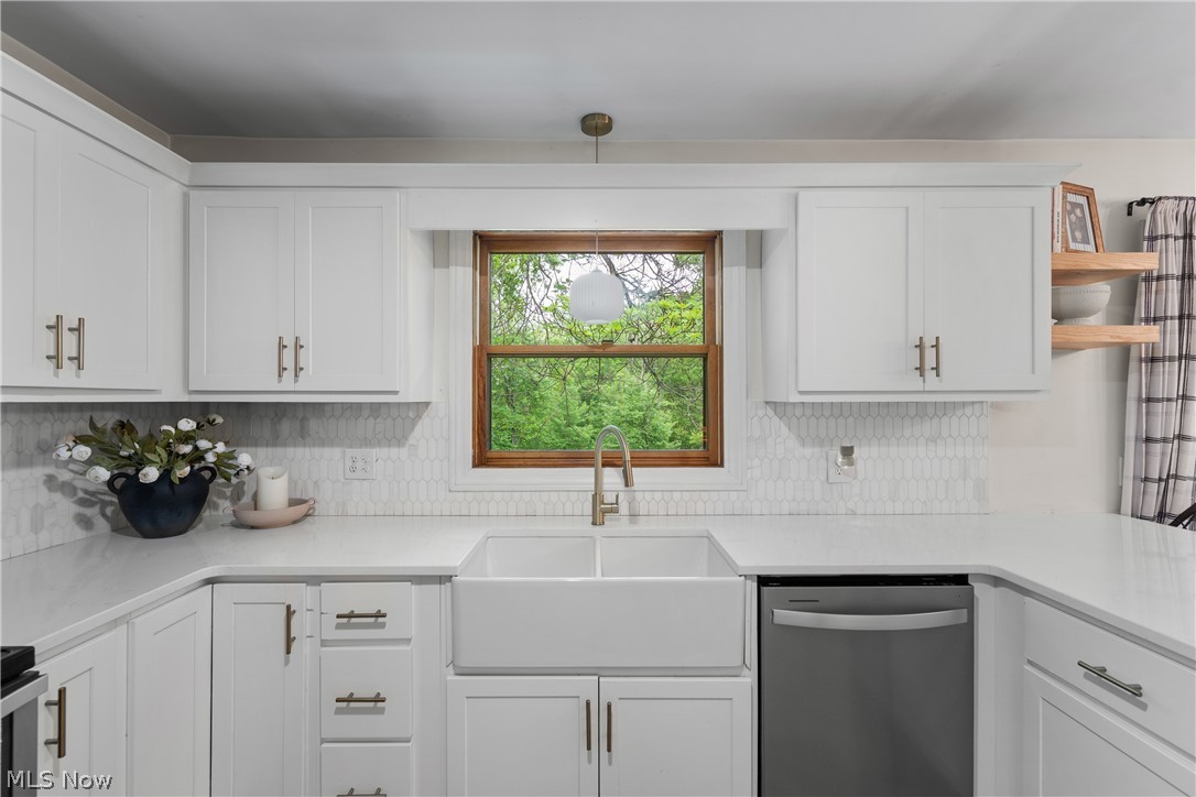 Wonderland Hills - Residential