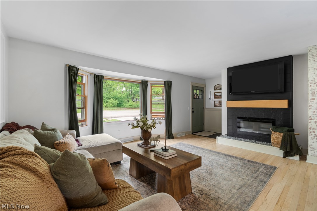 Wonderland Hills - Residential