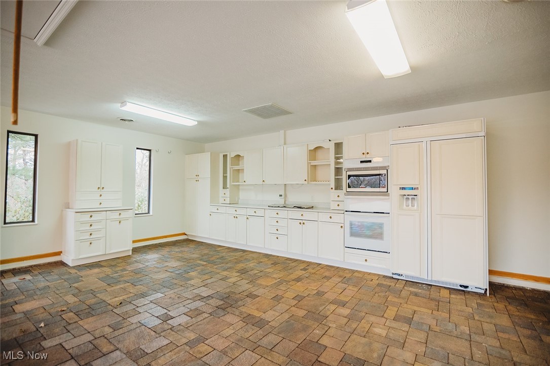 Meadowcrest Adn - Residential