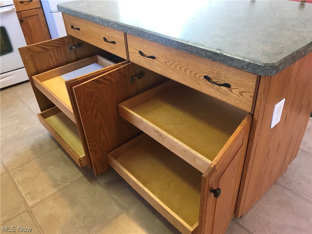 Lewis SD - Residential