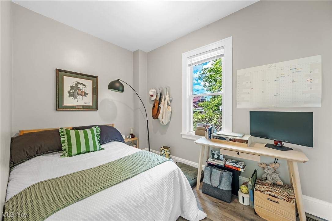 Alger - Residential Income