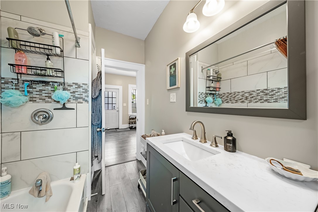 Alger - Residential Income