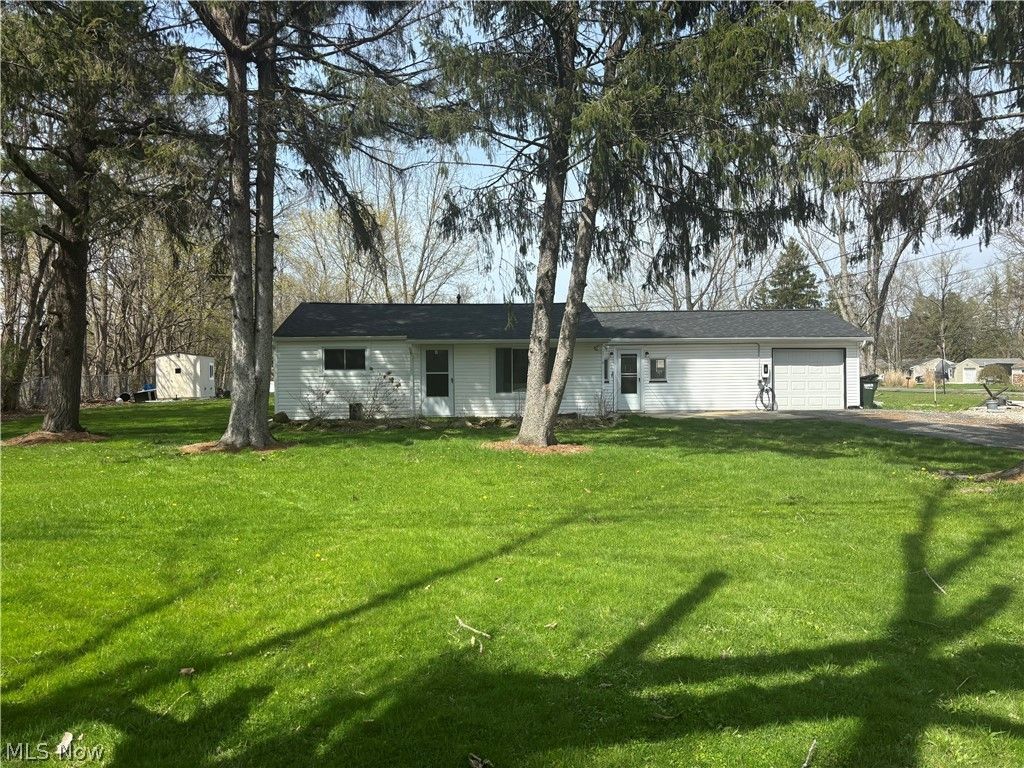 Photo of 3229 Winchell Road, Mantua, OH 44255 (MLS # 5200785)